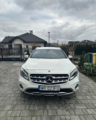 Mercedes-Benz GLA cena 109000 przebieg: 56028, rok produkcji 2019 z Radom małe 301